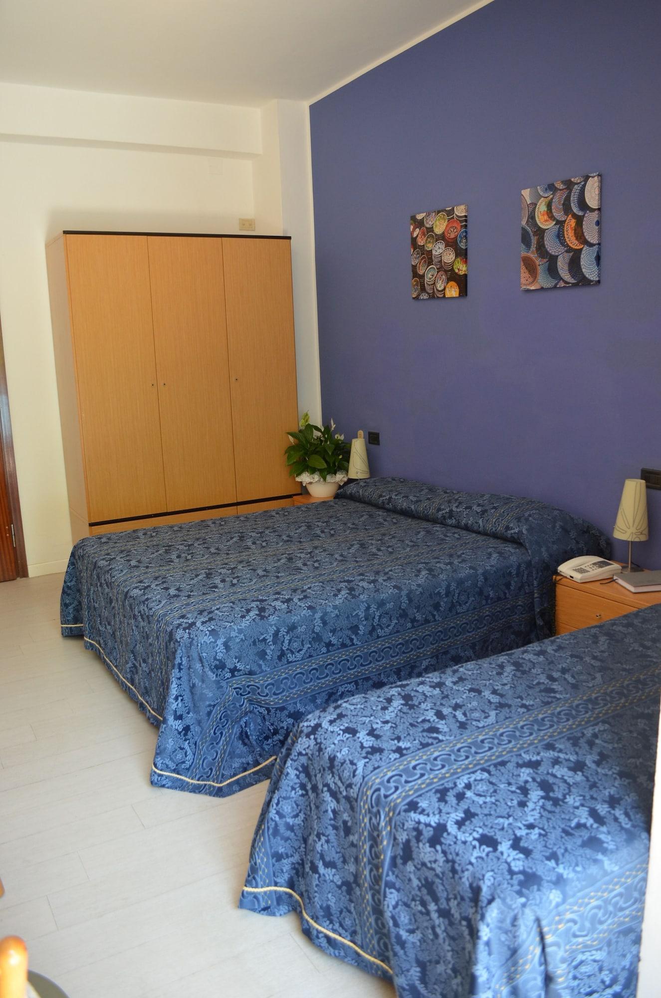 Hotel Capitol Pesaro Ngoại thất bức ảnh