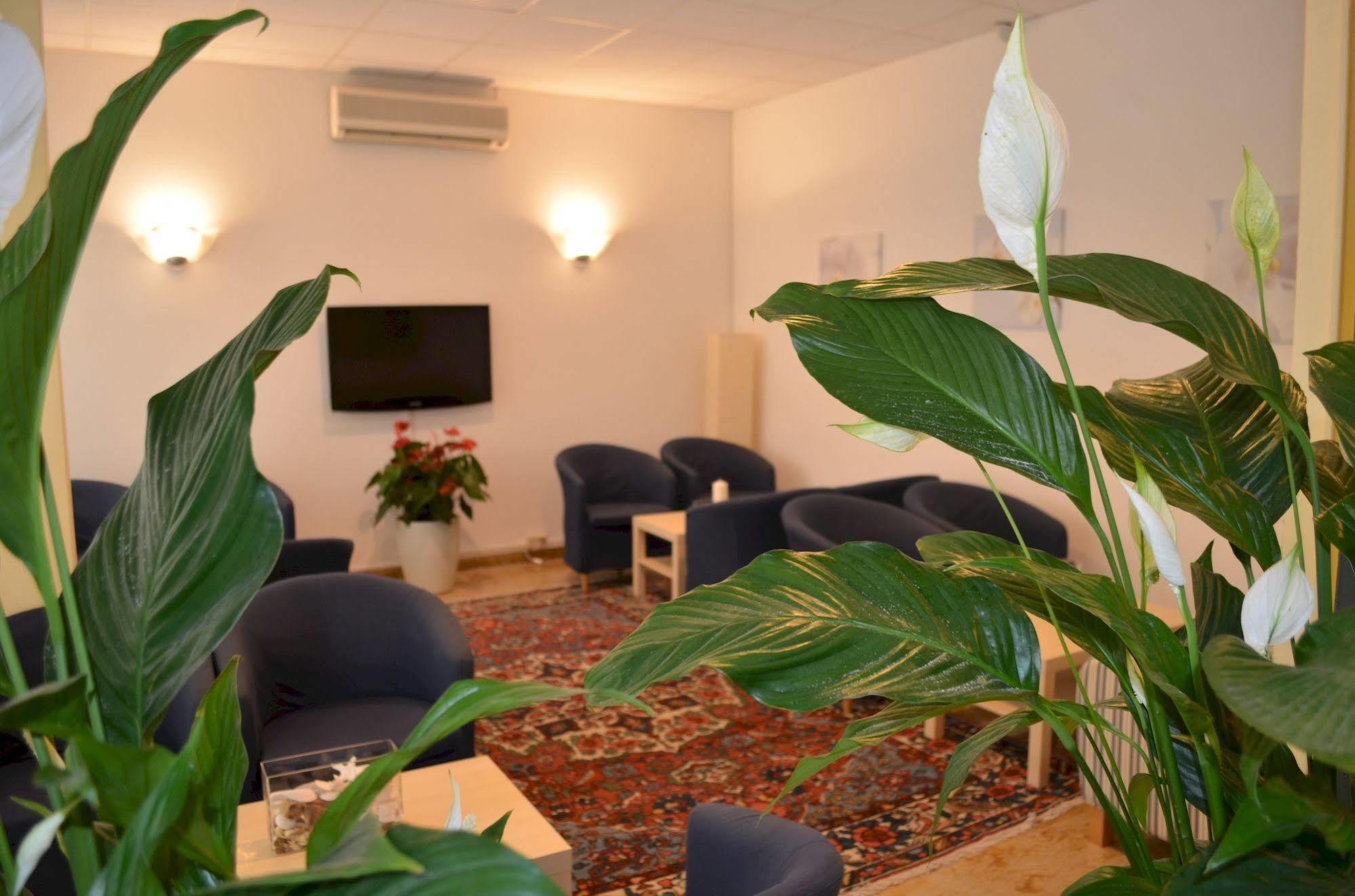 Hotel Capitol Pesaro Ngoại thất bức ảnh